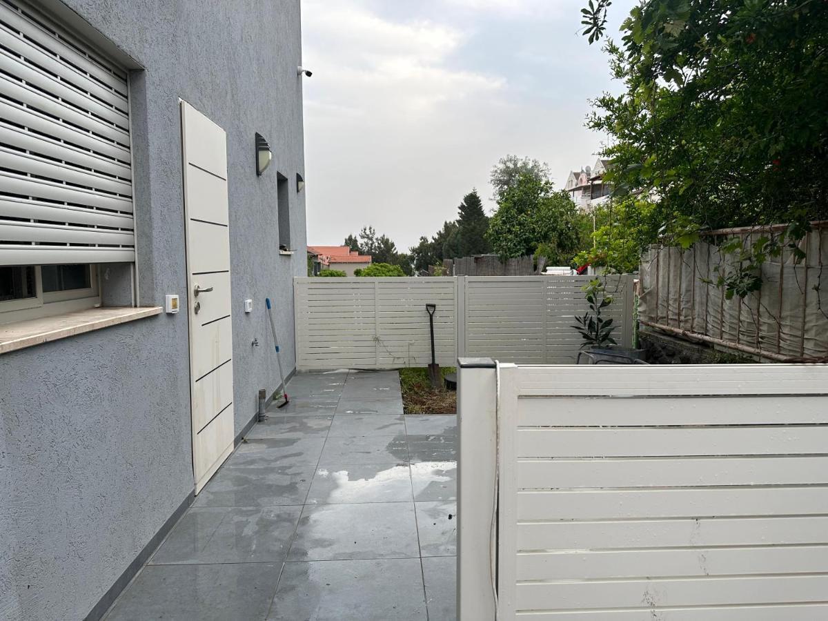 חניתה Daire Kiryat Shmona Dış mekan fotoğraf